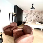 L'annexe, A Deux Pas Du Port *